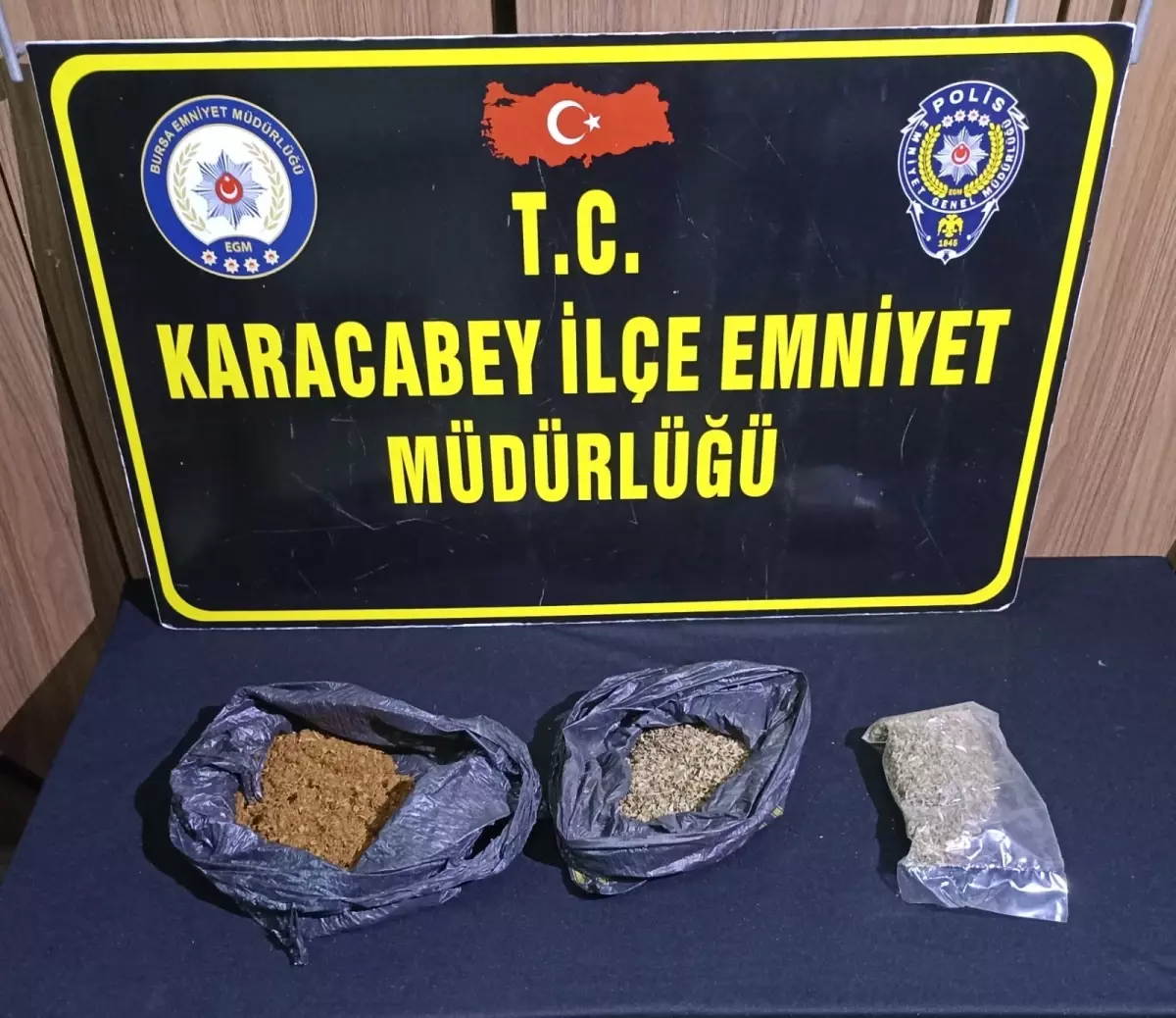 bursada uyusturucu baskini genc kadin serbest 5NhUpWGD