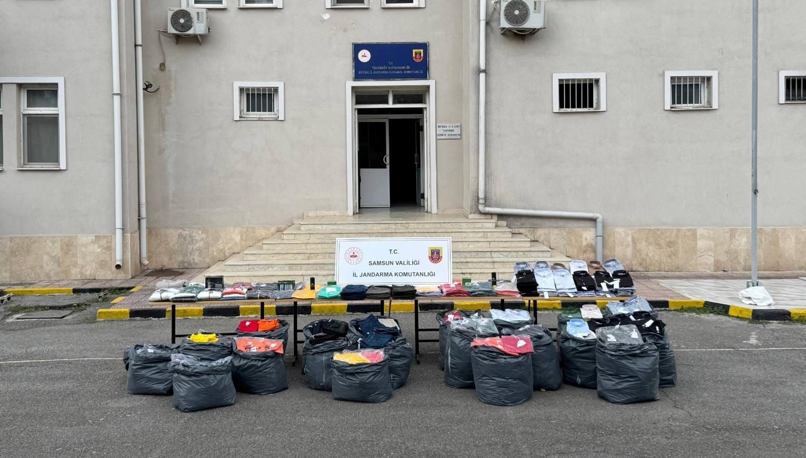 samsunda cok sayida sahte markali urun ele gecirildi wvwpxON8