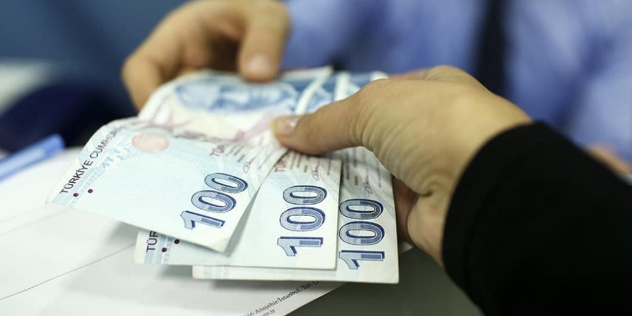 Memurlara 247 Bin TL Destek Ödemesi: Yeni Düzenleme Meclisten Geçti