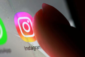 FILE PHOTO: Illustration shows Instagram app
